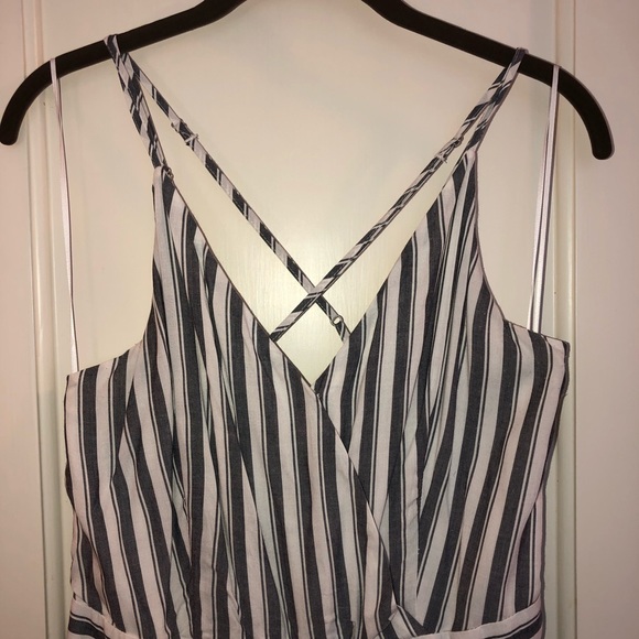 Blue and white strip pant jumpsuit - Picture 3 of 4